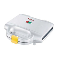 Moulinex 700W Sandwich Maker with Integrated Cutting System - SM1540