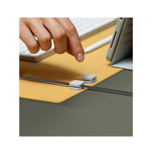 UNIQ HAGEN REVERSIBLE SMART ORGANIZATION DESK MAT EOL