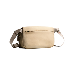 UNIQ DENVER CANVAS CROSSBODY BAG (5L) - DESERT KHAKI (DESERT KHAKI)