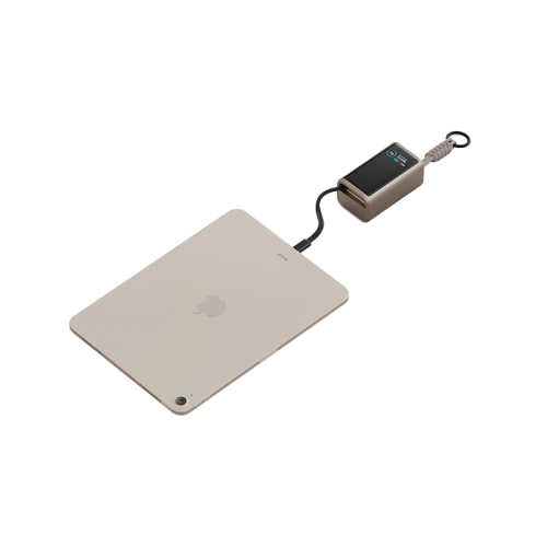 ENERGEA COMPAC ARC 45, 10000MAH POWERBANK WITH BUILT IN 70CM USB-C CABLE PD45W -  GOLD