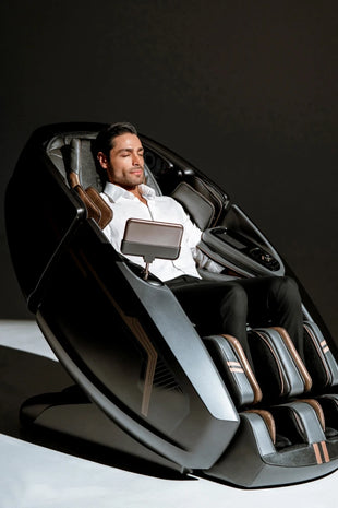 ROTAI LUXURY MASSAGE CHAIR GRAY-RED RT8900