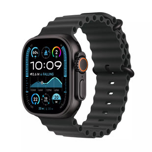 ساعة Apple Watch Ultra 2 GPS + Cellular مقاس 49 مم، هيكل من التيتانيوم الأسود مع سوار Ocean أسود 