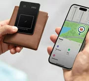 UNIQ ATLAS NFC-ENABLED CARD TRACKER - GRAPHITE (GRAPHITE)