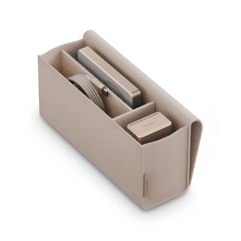 ENERGEA VOYAGER KIT, TRAVELWORLD ADAPTER 25 (GOLD) + ALUPAC 10K (GOLD) + HELIX 1.5M (GOLD)+ BEIGE POUCH