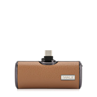 iWALK Link Me Plus Leather Coated Pocket Battery 4500 mAh USB-C - Brown