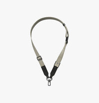 UNIQ VISTA 2-IN-1 LANYARD AND HAND STRAP Dark Khaki (Dark Khaki)