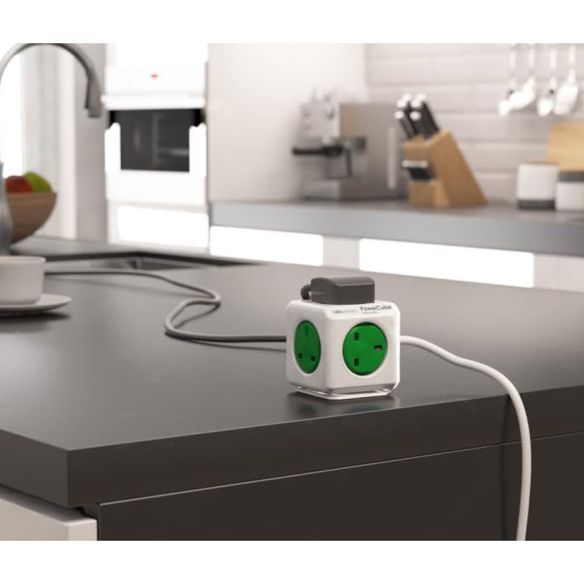 Allocacoc PowerCube Extended UK; 5X PLUG+ 1.5M GREEN 7300GN/UKEXPC